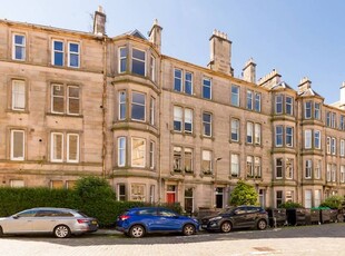 Flat for sale in 33/8 Comely Bank Place, Comely Bank, Edinburgh EH4