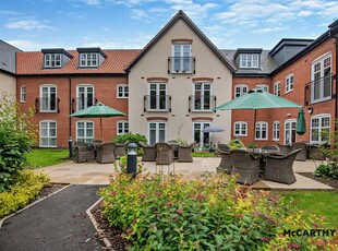 Flat for sale in Bulcote, Nottingham NG14