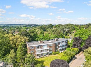 Flat for sale in Wentworth, 2 Crichel Mount Road, Evening Hill, Poole BH14