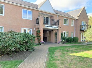 Flat to rent in East Barton Road, Great Barton, Bury St. Edmunds IP31