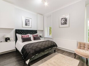Flat to rent in Edith Grove, South Kensington, London SW10