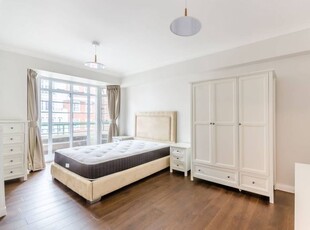 Flat to rent in Gloucester Place, Marylebone, London NW1