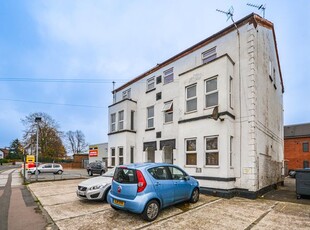 Flat to rent in Loughborough Road, West Bridgford, Nottingham NG2