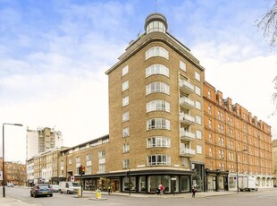 Flat to rent in Lower Sloane Street, Sloane Square, London SW1W