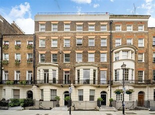 Flat to rent in Montagu Square, London W1H