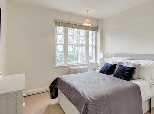 Flat to rent in Pelham Court, 145 Fulham Road, Chelsea, London SW3