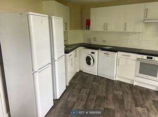 Flat to rent in Stokes Croft, Bristol BS1