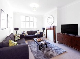 Flat to rent in Strathmore Court, Park Road, St John's Wood, London NW8