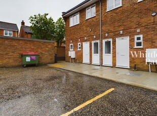 Maisonette to rent in The Street, Long Stratton, Norwich NR15