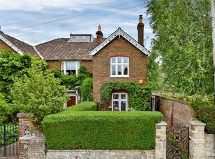 Semi-detached house to rent in Dorset Road, Windsor, Berkshire SL4