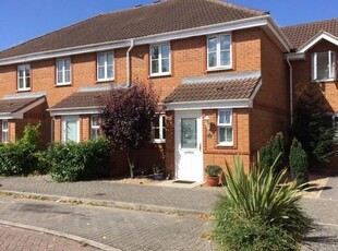 Semi-detached house to rent in Pluto Road, Eastleigh, Hampshire SO50