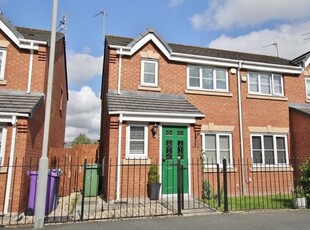 Semi-detached house to rent in Woolmoore Road, Hunts Cross, Liverpool, Merseyside L24