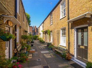 Terraced house to rent in Lancaster Cottages, Richmond TW10