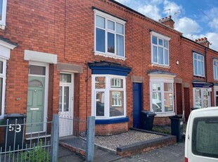 Terraced house to rent in Lytton Road, Leicester LE2