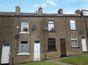 Terraced house to rent in Marion Street, Bingley, West Yorkshire BD16