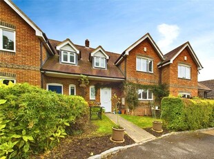Terraced house to rent in Sykes Gardens, Upper Basildon, Reading, Berkshire RG8