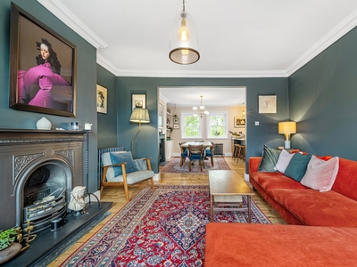 East Dulwich Road, East Dulwich, London, SE22 2 bedroom flat/apartment