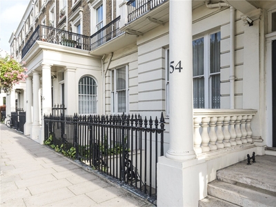 Gloucester Terrace, Bayswater, W2 3 bedroom flat/apartment in Bayswater