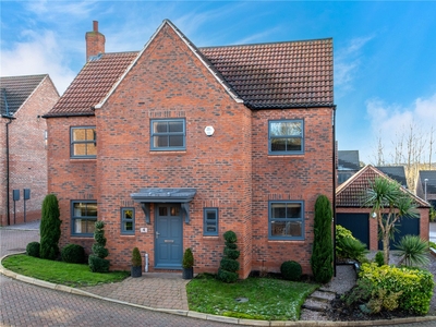 Pippin Gardens, Grantham, Lincolnshire, NG31 4 bedroom house in Grantham