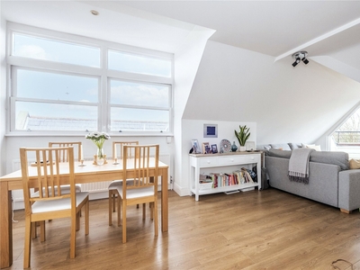1 bedroom property for sale in Fitzjohns Avenue, London, NW3