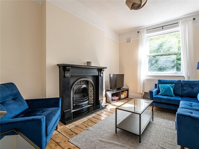3 bedroom property for sale in Malvern Road, London, NW6