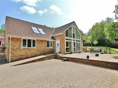 4 Bedroom Detached House For Sale In Caerphilly