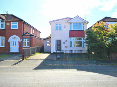 3 Bedroom Detached House For Sale In Altrincham, Cheshire