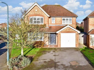 4 Bedroom Detached House For Sale In Boughton Monchelsea, Maidstone