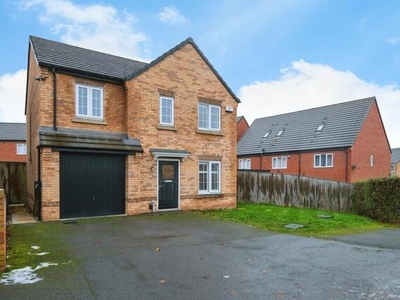 4 Bedroom Detached House For Sale In Whinmoor