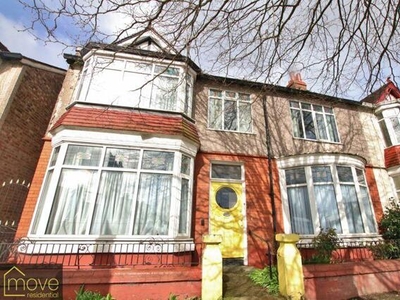 4 Bedroom Semi-detached House For Sale In Mossley Hill, Liverpool
