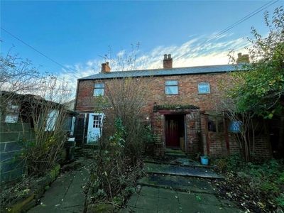 4 Bedroom Semi-detached House For Sale In Newark, Nottinghamshire