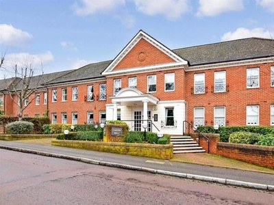 1 Bedroom Flat For Sale In Loughton