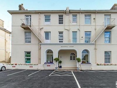 2 Bedroom Apartment For Sale In Falkland Road, Torquay