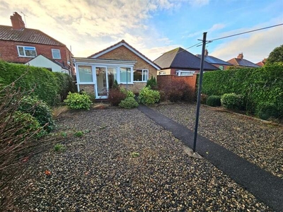 2 Bedroom Detached Bungalow For Sale In York Road Driffield, East Yorkshire