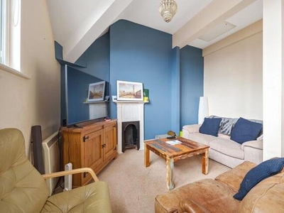 2 Bedroom Flat For Sale In Wantage, Oxfordshire