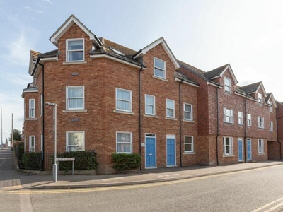 3 Bedroom Apartment For Sale In Westgate-on-sea