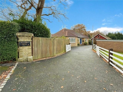 3 Bedroom Bungalow For Sale In Ash Vale