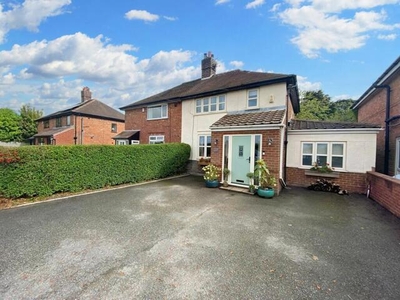 3 Bedroom Detached Bungalow For Sale In Lower Stretton