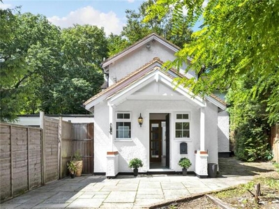 3 Bedroom Detached House For Sale In Cobham, Surrey