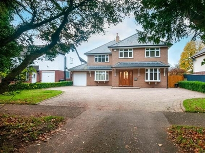 3 Bedroom Detached House For Sale In Culcheth