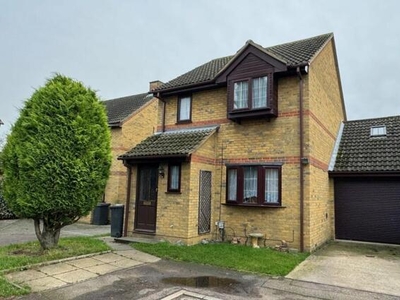 3 Bedroom Detached House For Sale In Stotfold, Hitchin