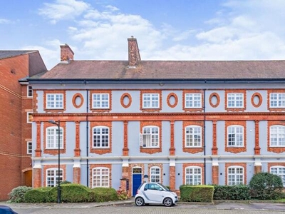 3 Bedroom Flat For Sale In Cowley, Oxford
