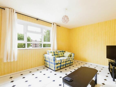 3 Bedroom Flat For Sale In Wimbledon