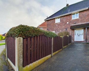 3 Bedroom Semi-detached House For Sale In Newton, Hyde
