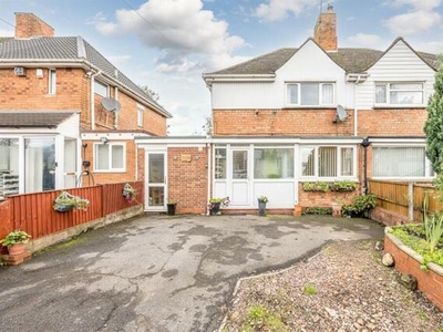 3 Bedroom Semi-detached House For Sale In Northfield