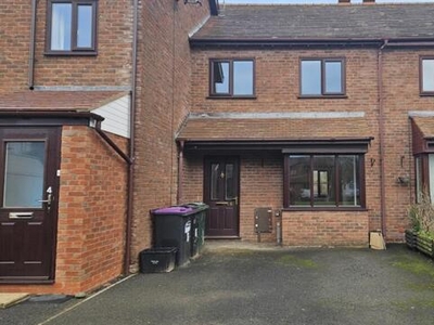 3 Bedroom Town House For Rent In Craven Arms