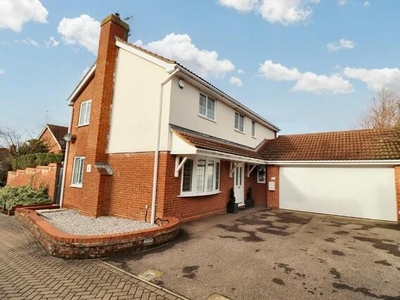 4 Bedroom Detached House For Sale In Chafford Hundred