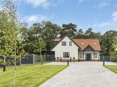 4 Bedroom Detached House For Sale In Essendon, Hertfordshire