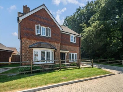 4 Bedroom Detached House For Sale In Hindhead, Hampshire