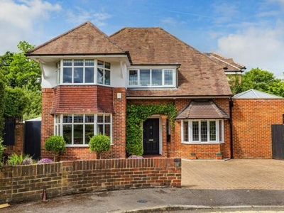 4 Bedroom Detached House For Sale In South Sutton